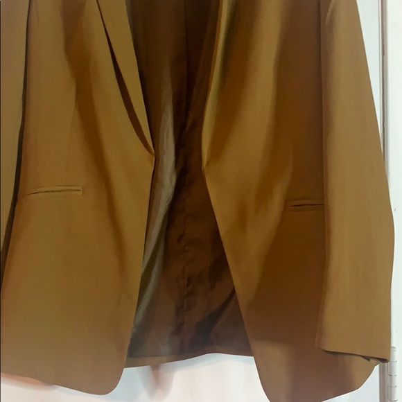 Top - Picture 3 of 5